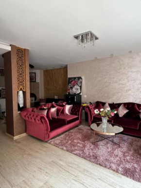 Cozy Elegant Villa in Downtown Agadir